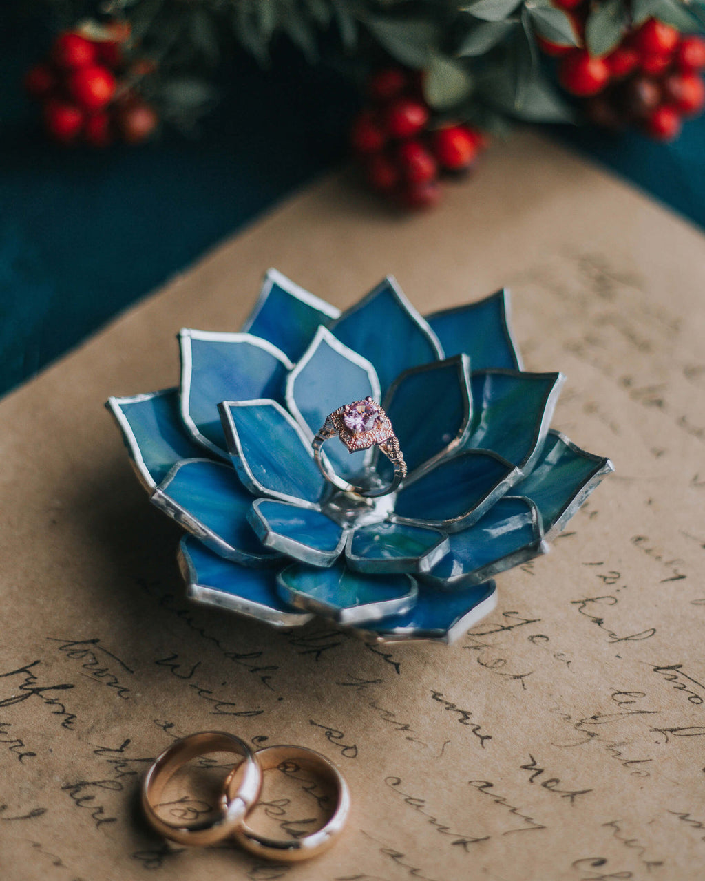 stained-glass-blue-green-succulent-proposal-engagement-wedding-ring-dish-holder-02