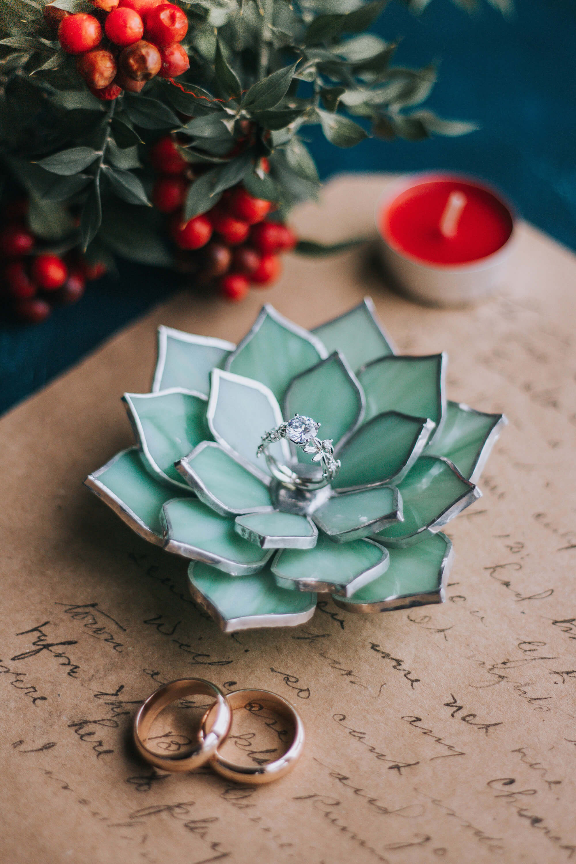 stained-glass-green-succulent-engagement-wedding-ring-dish-holder