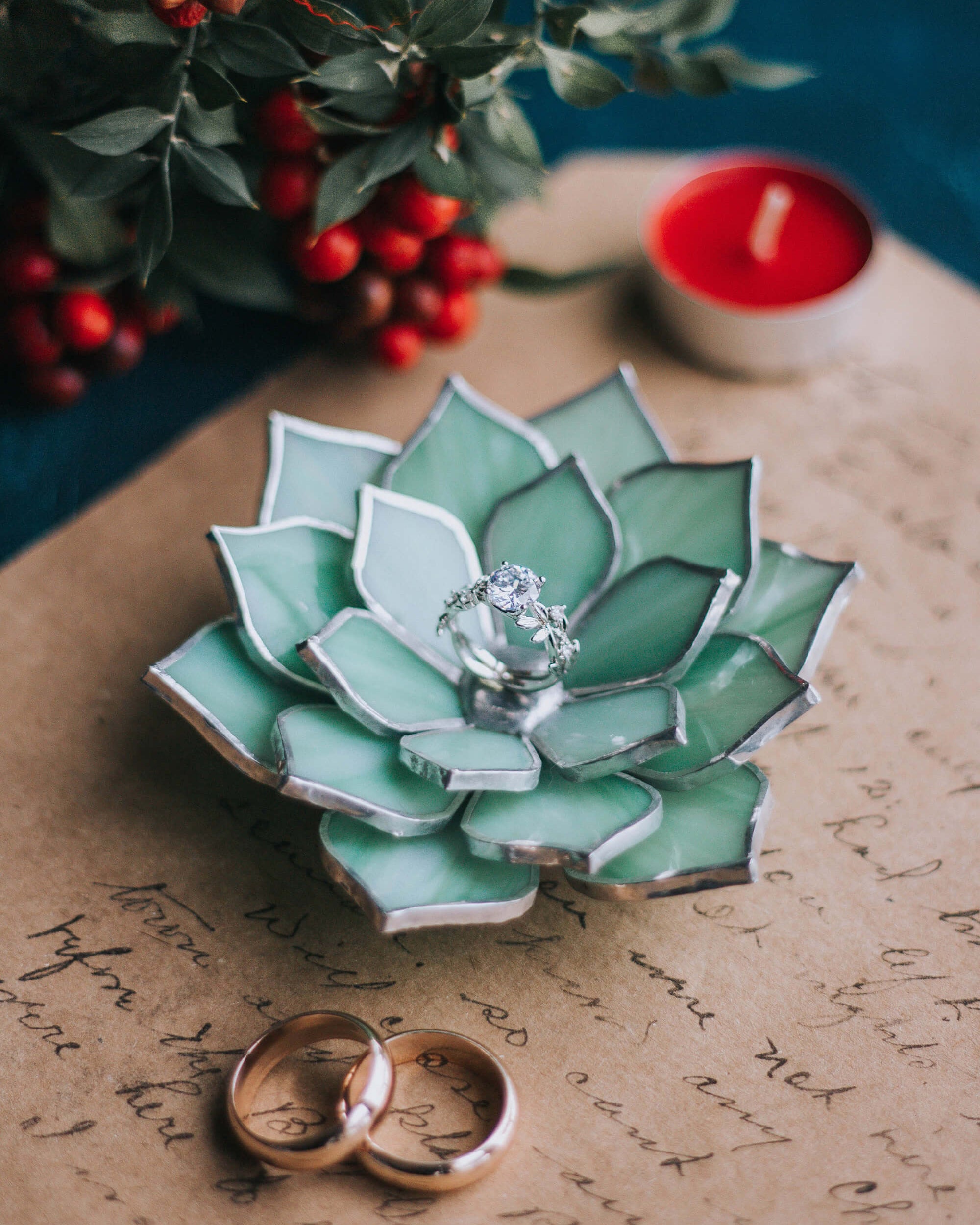 stained-glass-green-succulent-engagement-wedding-ring-dish-holder