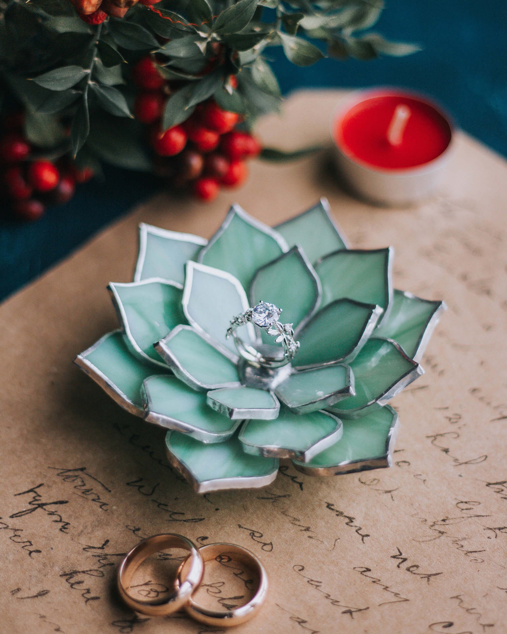 stained-glass-green-succulent-engagement-wedding-ring-dish-holder