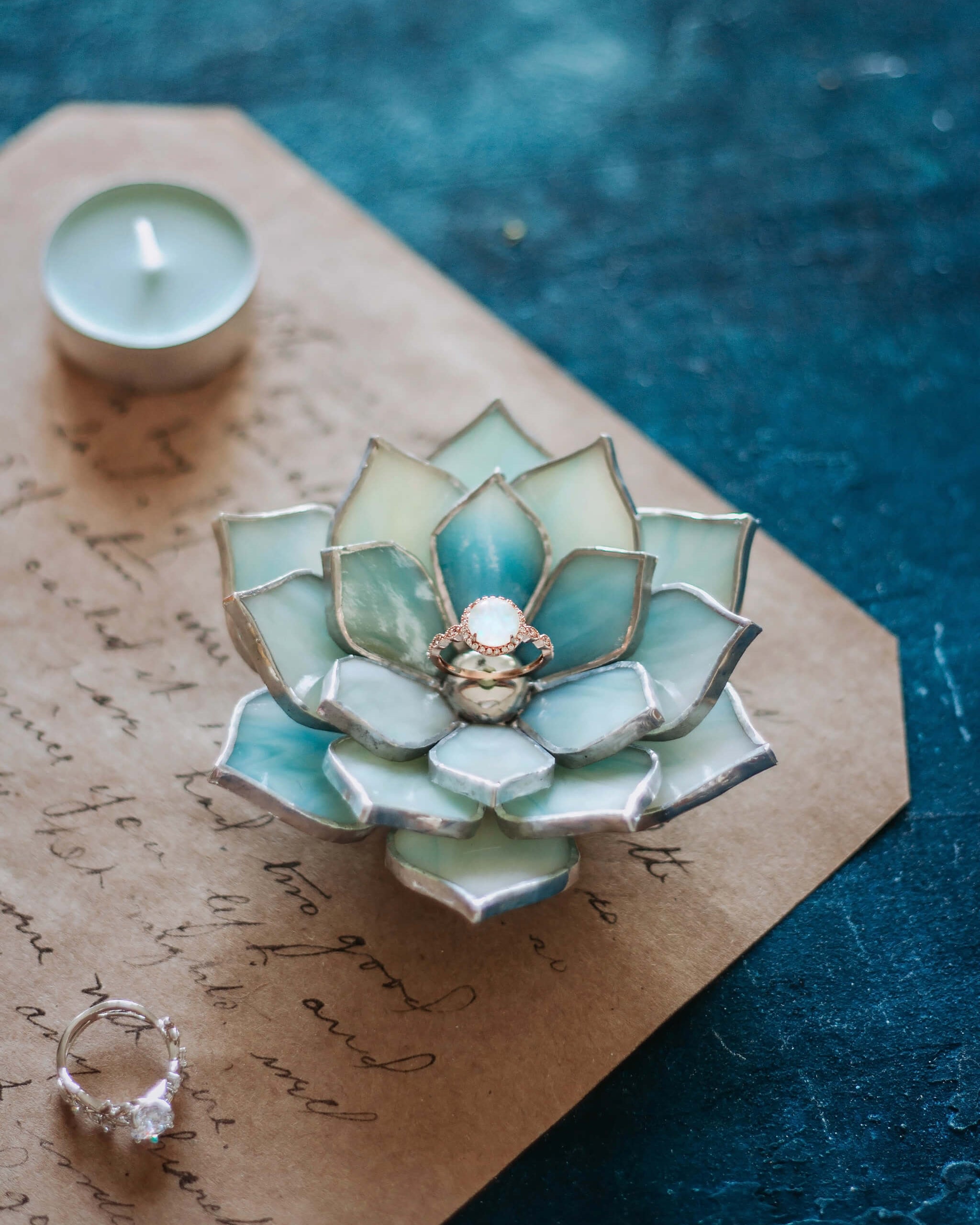 stained-glass-mint-green-blue-succulent-ring-dish-wedding-ceremony-decor-jewelry-holder