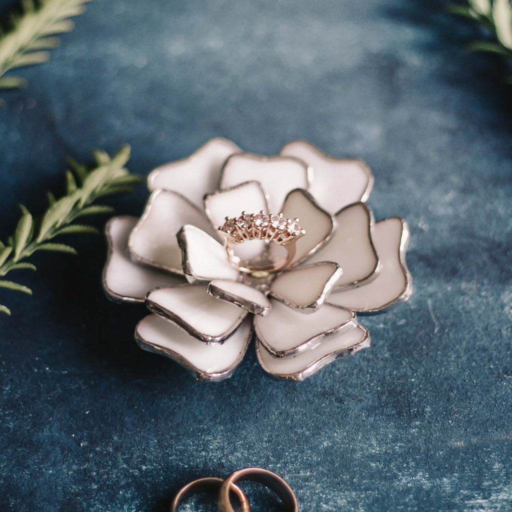 white wedding ring holder